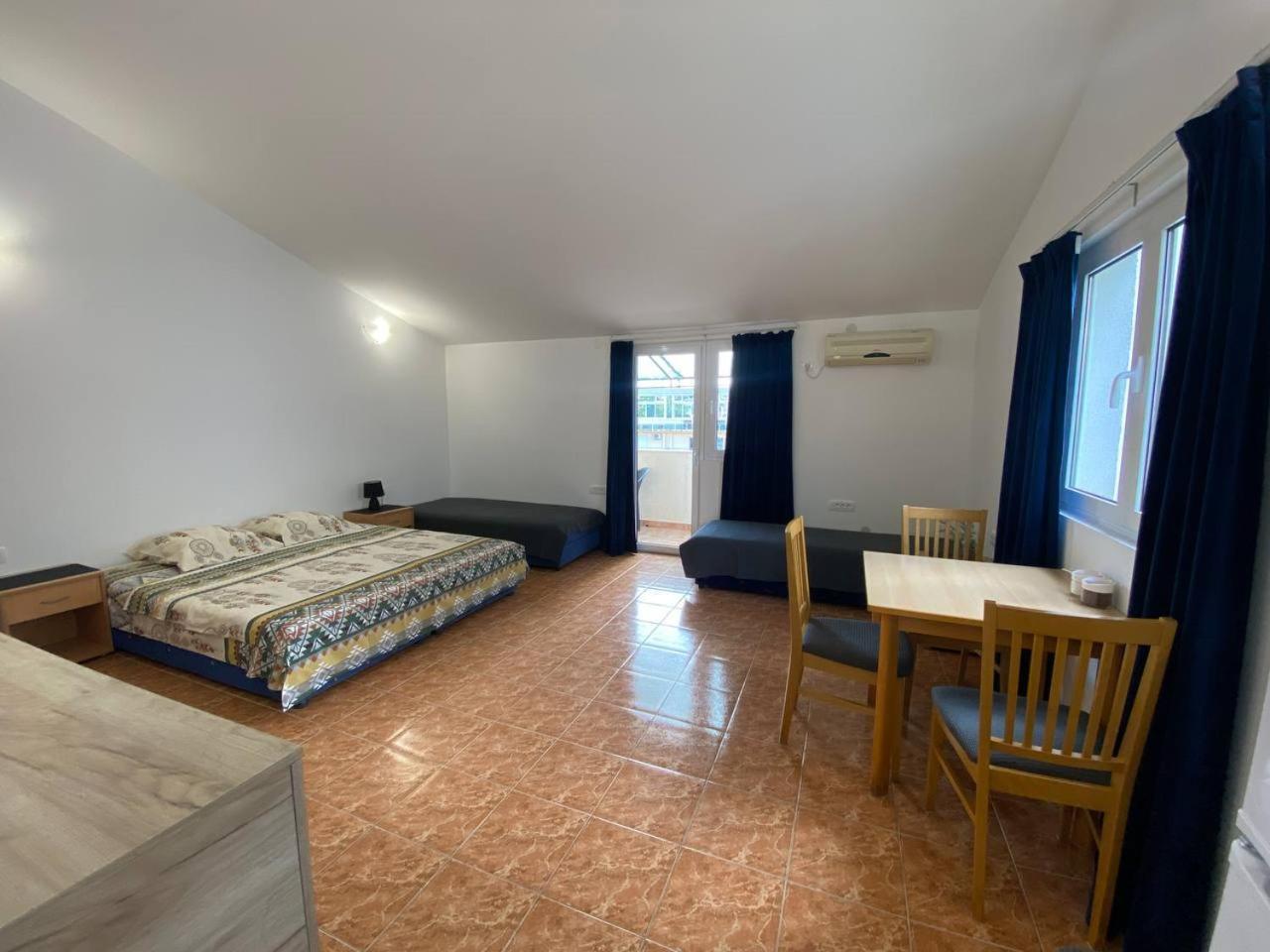 Alina'S Apartment Bečići 外观 照片