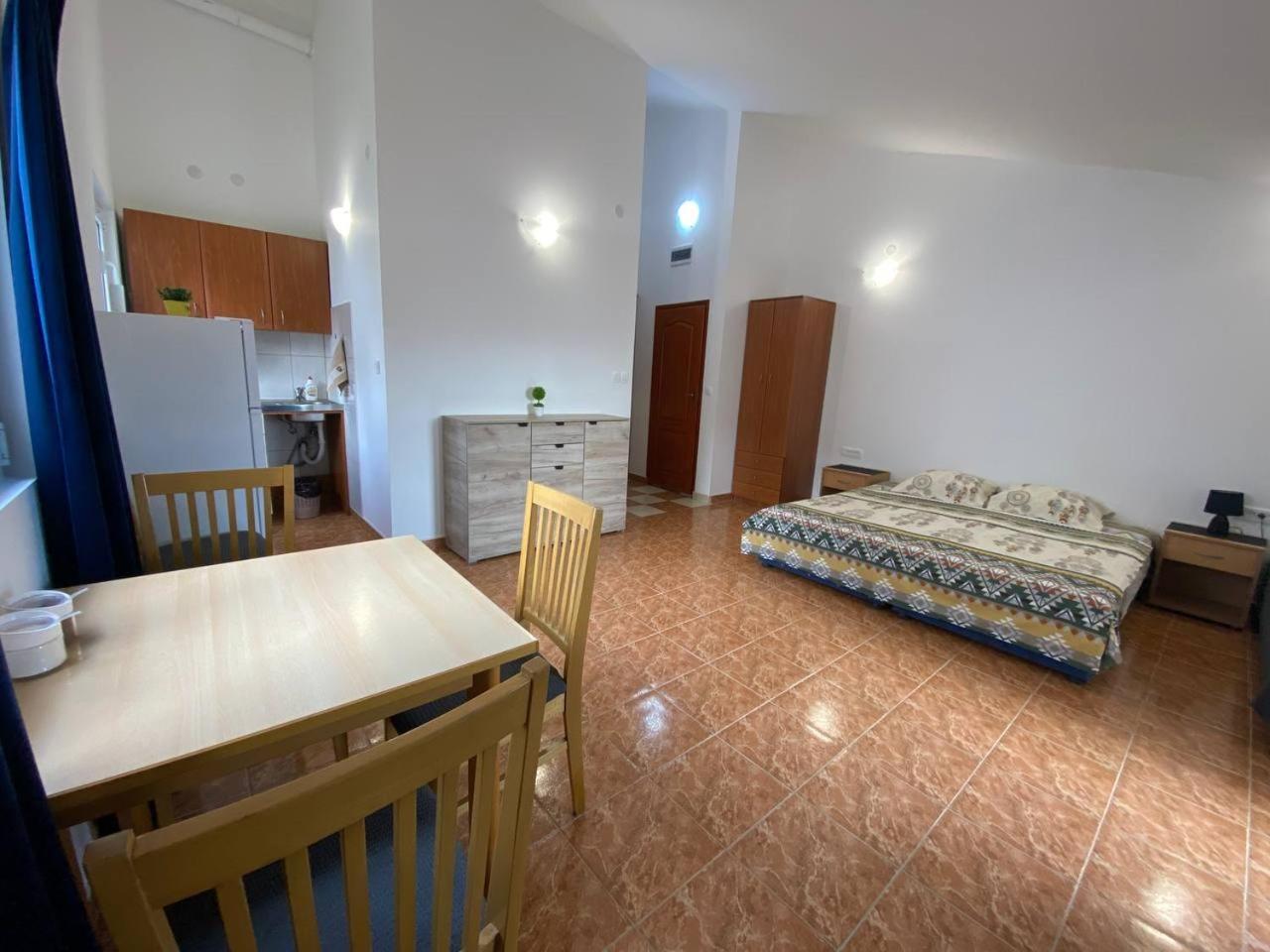 Alina'S Apartment Bečići 外观 照片
