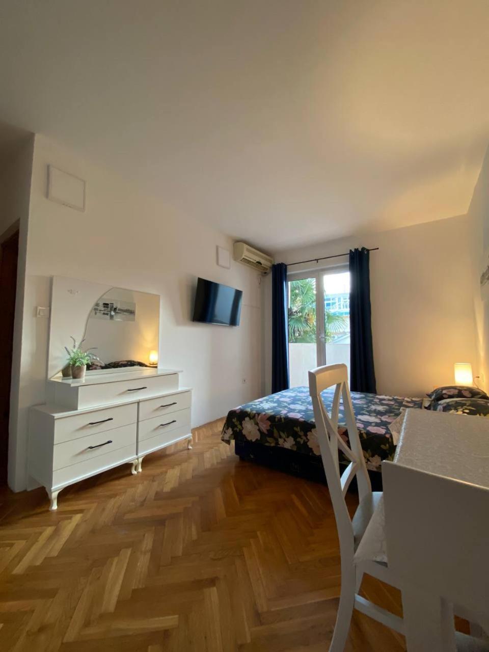 Alina'S Apartment Bečići 外观 照片