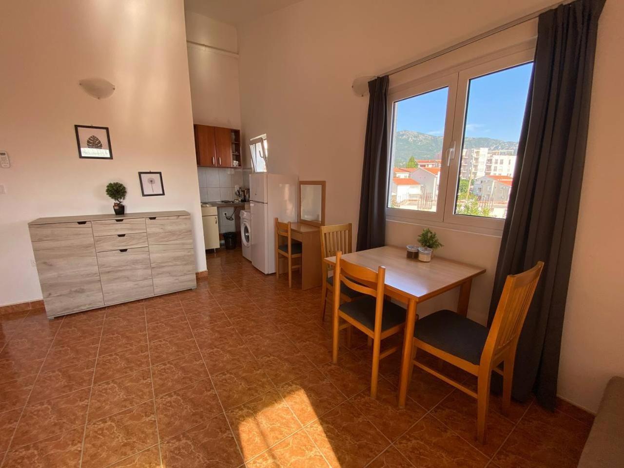 Alina'S Apartment Bečići 外观 照片